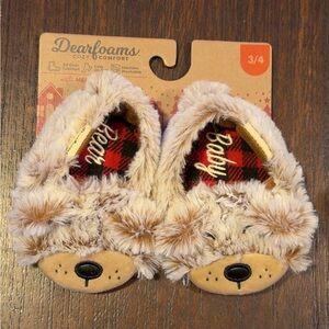 Dearfoams Furry Beige Kids Slippers Baby Bear Size 3-4 Slip On New Memory Foam